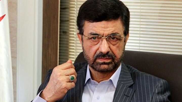 انتقاد از تضعیف تیم مذاکره‌کننده کشورمان/ هر جنگی با مذاکره تمام می‌شود