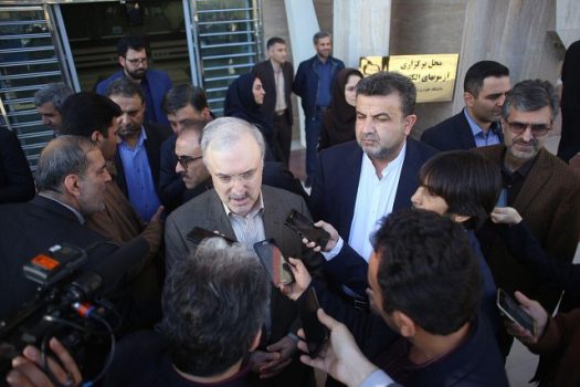 وزیر بهداشت: نمونه مثبتی از کرونا در ایران مشاهده نشد وزیر بهداشت: نمونه مثبتی از کرونا در ایران مشاهده نشد