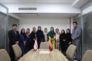مشارکت کارکنان بانک کارآفرین در کمپین «من 5 هستم» بنیاد خیریه کودک