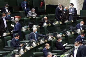 مجلس برای گزارشات خلاف واقع علیه نامزدهای انتخاباتی مجازات تعیین کرد مجلس برای گزارشات خلاف واقع علیه نامزدهای انتخاباتی مجازات تعیین کرد
