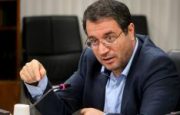آمادگی کامل برای تولید و تامین ماسک و ملزومات بهداشتی/ ظرفیت تولید روزانه 2 میلیون ماسک در کشور/ فعالیت 24 ساعته واحدهای تولید کننده ملزومات بهداشتی