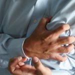 حمله قلبی خاموش چه علائمی دارد؟