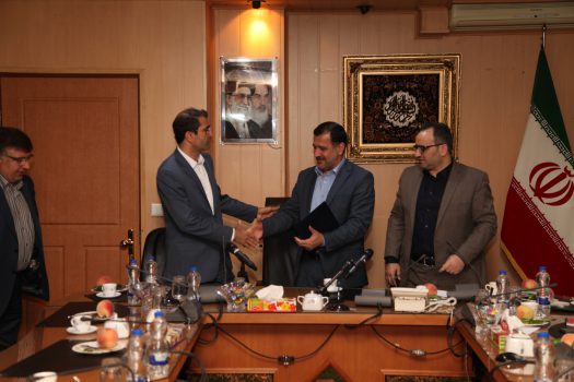 مدیرعامل بانک قوامین : برنامه های خود را با سه مولفه رشد، تثبیت و کاهش اجرایی می کنیم مدیرعامل بانک قوامین : برنامه های خود را با سه مولفه رشد، تثبیت و کاهش اجرایی می کنیم