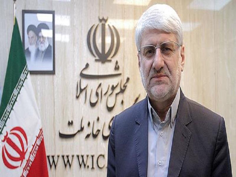 تولید انبوه مسکن گره گشای بازار است/دولت مسکن مهر را تکمیل کند