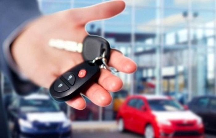 خریداران منتظر انتخابات و مذاکرات هستند/ واردات خودرو آزاد شود