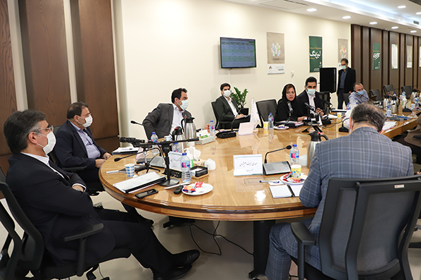 دومین مجمع بررسی عملکرد شعب بانک کارآفرین برگزار شد