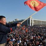 پارلمان قرقیزستان هم به دست معترضین افتاد