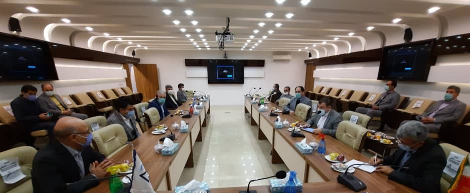 بازدید عضو هیات عامل بانک ملی ایران از واحدهای تولیدی و صنعتی استان قزوین