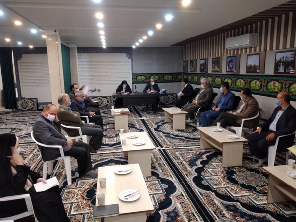 ناتوانی و ضعف شدید دولت در مهار قیمت‌ها/مردم نان و پنیر خالی هم نمی‌توانند بخرند