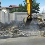 ویلای غیر مجاز دو مسئول تخریب شد