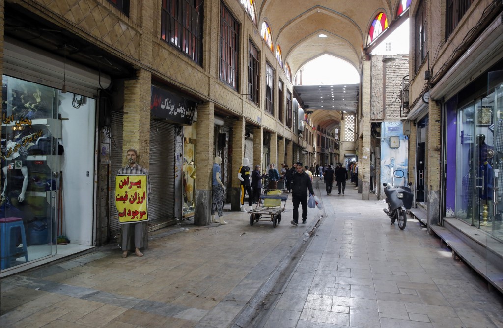 کرونا ۲ میلیون نفر را در ایران بیکار کرد