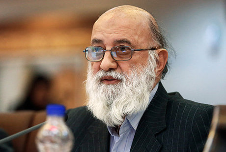 استعفای شهردار تهران دروغ است