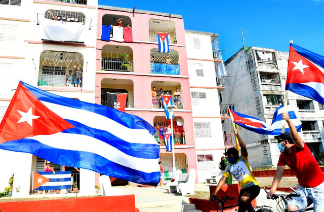 راهپیمایی اعتراضی از میامی تا واشنگتن علیه تحریم‌های کوبا