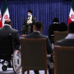 رهبر انقلاب: دستگاه های بسیاری مشغول برنامه‌ریزی برای سلب امید و نشاط از جوانان هستند