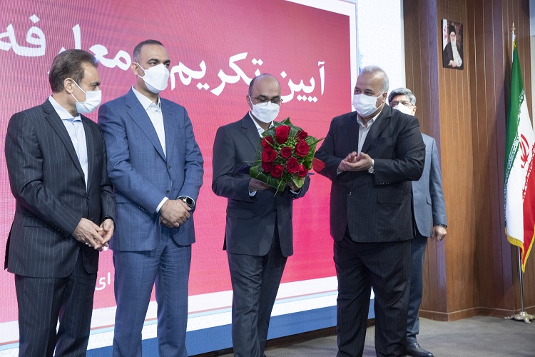 تودیع و معارفه مدیران عامل پیشین و جدید بانک ملت