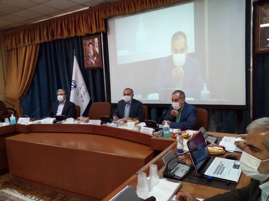 معاون پارلمانی رییس جمهوری: مجلس به لایحه رتبه‌بندی موارد جدیدی اضافه نکند