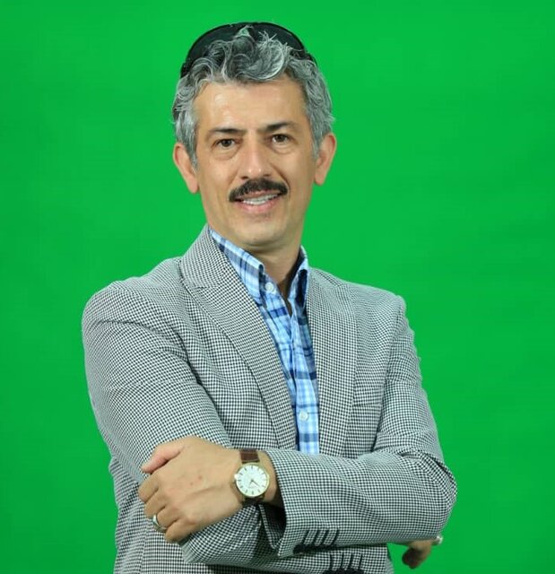 سیروس همتی، فیلمی با موضوع تلاش یک زن معلم برای حفظ آبروی دزد خانه‌اش، می‌سازد
