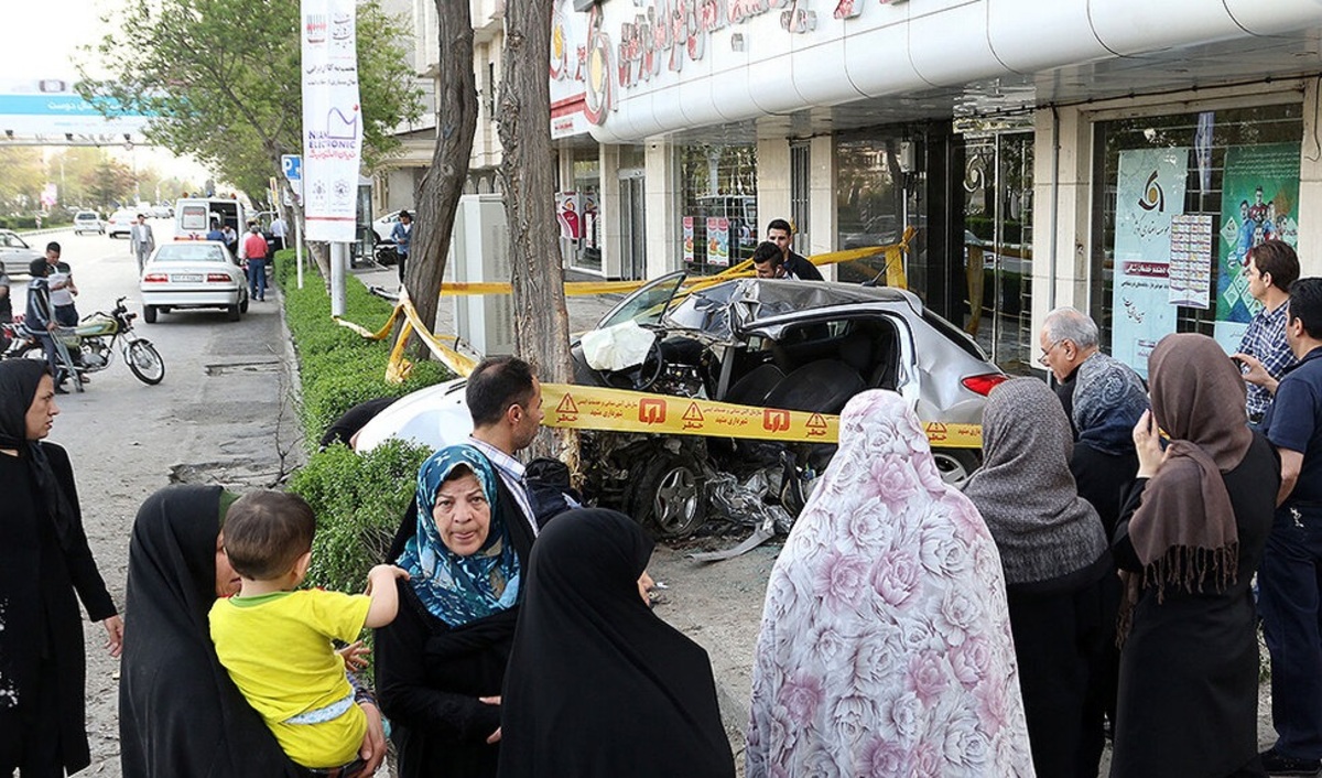 سرعت زیاد باعث آتش گرفتن ۲۰۶ شد