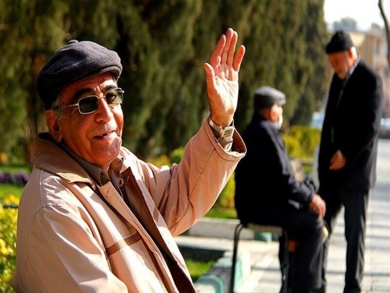 حداقل حقوق بازنشستگان ۶ میلیون و ۳۰۰ هزار تومان تعیین شد