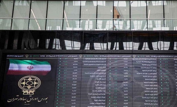 انتظار نزول شاخص کل بورس را داشتیم/ نمادهای متوسط را دریابید