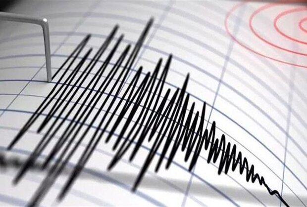 زلزله ۵.۵ ریشتری استانهای هرمزگان و فارس را لرزاند