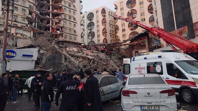 وقوع زلزله ۷.۸ ریشتری در ترکیه و سوریه/ اعلام صدها کشته و هزاران نفر زخمی تاکنون