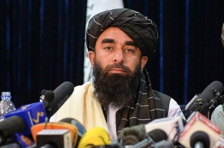 طالبان افغانستان: آمریکا به نفع داعش تبلیغ می‌کند