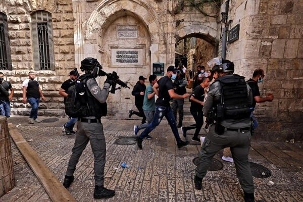 مجروحیت دهها فلسطینی در حمله نظامیان صهیونیست