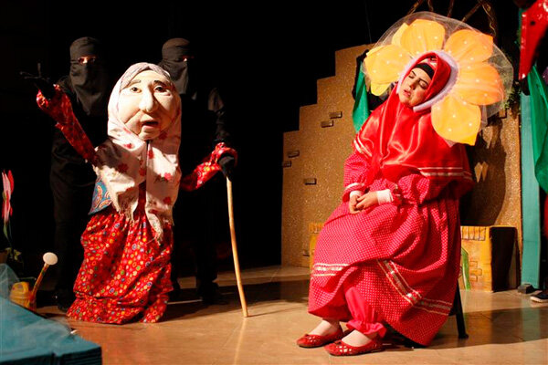 «دختر کدو تنبل» به دیدنتان می‌آید/ آرزوی خاله پیرزن تنها
