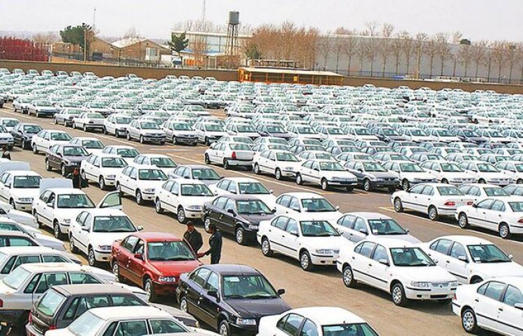 کاهش قیمت خودرو سراب بود/ وزارت صمت و خودروسازها برای گران کردن توافق کردند؛شورای رقابت را سر کار گذاشتند