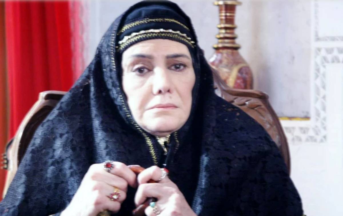 فخری خوروش در آمریکا درگذشت