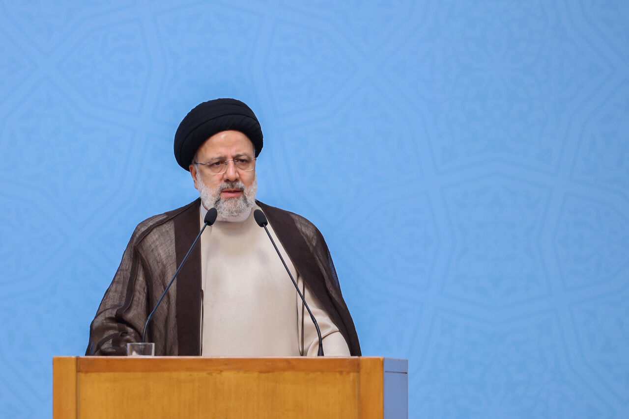 آیت‌الله رئیسی: کشور حرکت خوبی به سوی رشد تولید و اقتصاد آغاز کرده است