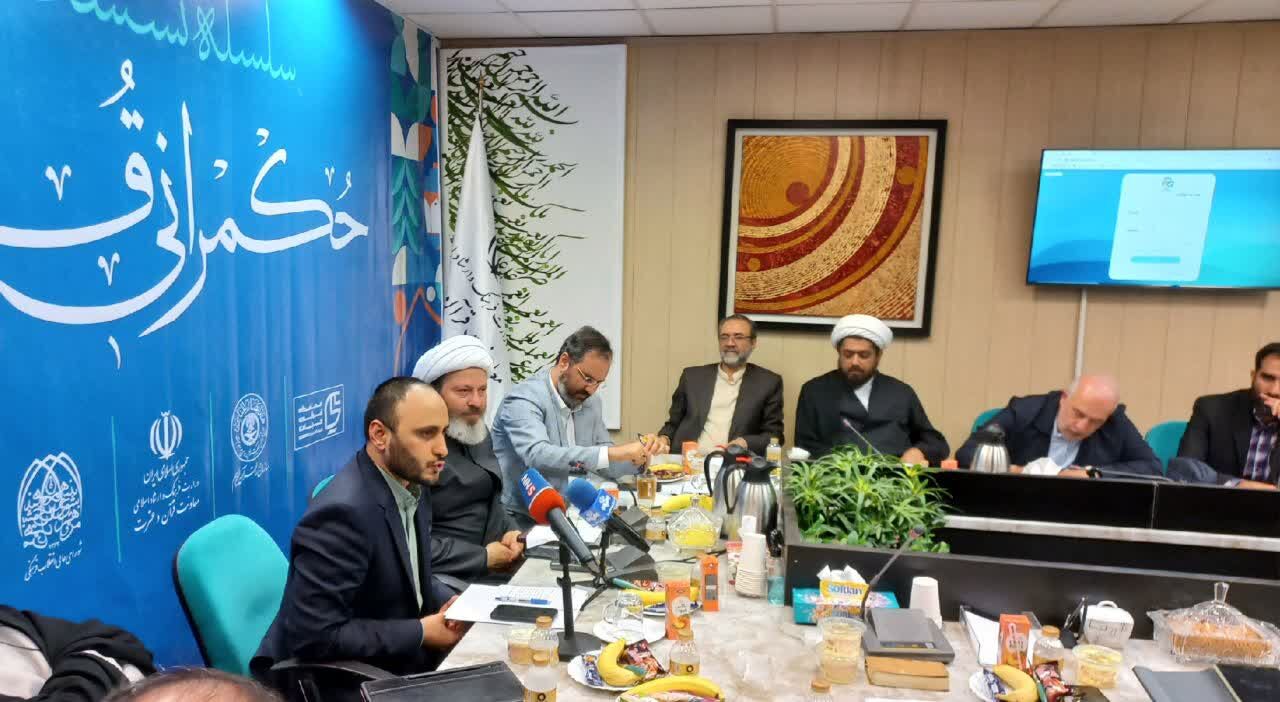 معاون وزیر فرهنگ: زبان دولتمردان، قرآنی باشد
