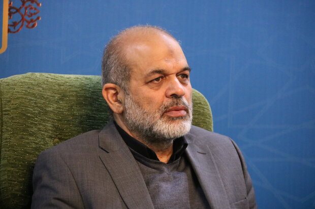 توضیحات وزیر کشور درباره عبور زائران افغانستانی از ایران/ سامانه دیگری در کنار سماح راه اندازی شد