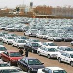 چرا هیچ فرد و سازمانی مسئولیت وضعیت نابسامان خودرو در دولت سیزدهم را گردن نمی گیرد؟