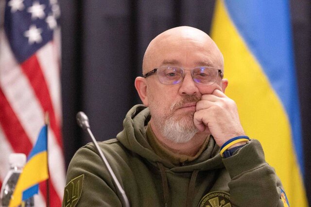 وزیر دفاع اوکراین رسما استعفا کرد