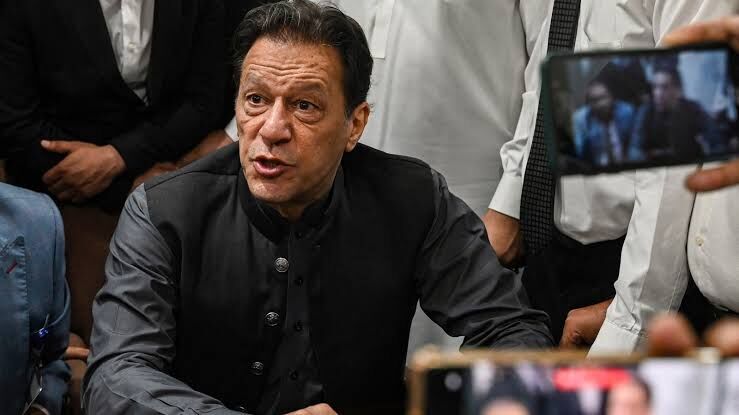 دادگاه پاکستان «عمران خان» را در پرونده اسرار رسمی مجرم شناخت