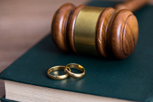 بهبود نرخ ازدواج و کاهش ۲۷ درصدی نرخ طلاق در بهار ۱۴۰۲