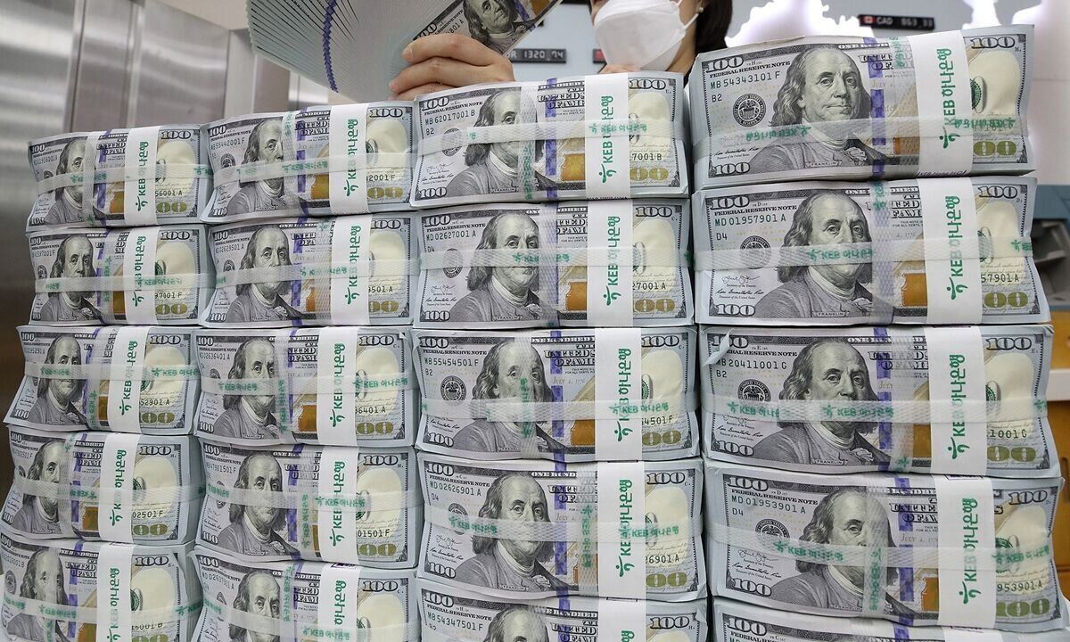 بانک مرکزی: ۲۷.۲ میلیارد دلار ارز واردات تامین شد
