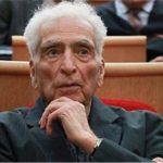 پیکر «اسلامی ندوشن» به ایران می‌آید