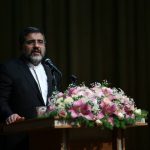 جلال آل احمد یک شخصیت ممتاز در عرصه فرهنگ کشور است