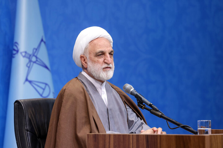 نباید مهریه‌ای را پذیرفت که ورای توان و استطاعت است/مشکلات خود را بی سانسور به دستگاه قضا منتقل کنید