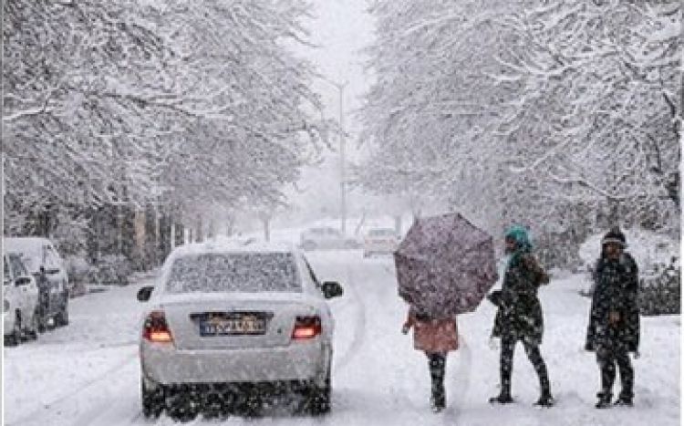 بارش پراکنده باران و برف امروز در غرب و شمال غرب