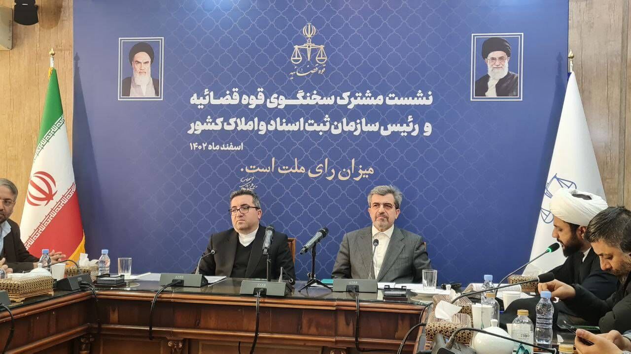 صدور اعلان قرمز برای مالک کوروش کمپانی/ سرانجام پرونده بابک زنجانی چه خواهد شد؟