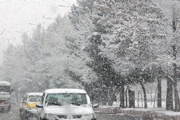 بارش برف و باران در ۱۱ استان کشور/ افزایش دما از امروز در تهران