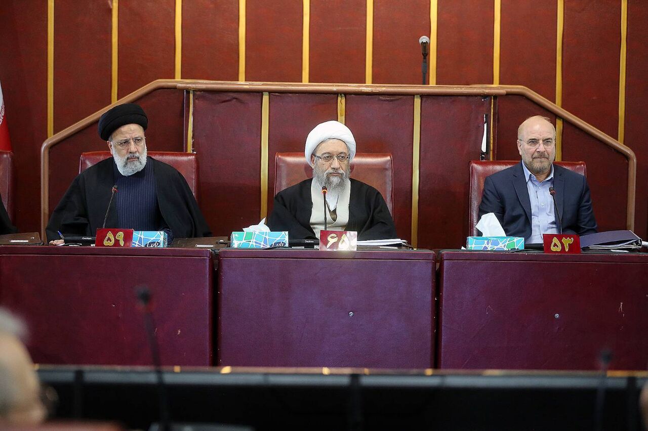 موافقت مجمع تشخیص با اختصاص ۱۳.۵ میلیارد یورو برای واردات کالاهای اساسی