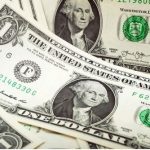 روند نزولی بازار ارز ادامه دارد/ افزایش نرخ ارز در بحران‌های سیاسی، ناپایدار و موقتی است