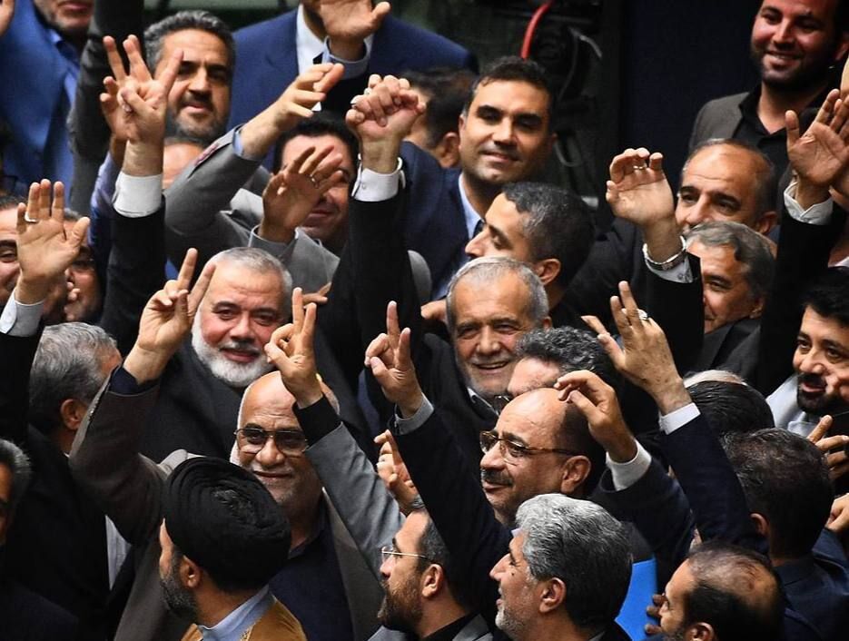 پزشکیان: جمهوری اسلامی ایران، اشغالگران تروریست را از اقدام بزدلانه خود پشیمان خواهد کرد پزشکیان: جمهوری اسلامی ایران، اشغالگران تروریست را از اقدام بزدلانه خود پشیمان خواهد کرد