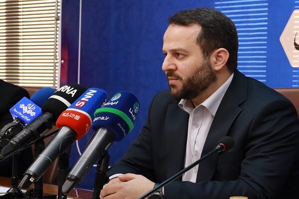واردات خودرو انحصاری نیست/ ارز کارکرده‌ها باید تعیین تلکیف شود