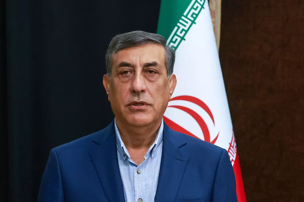 دفاع معاون اجرایی رئیس‌جمهور از وزرای پیشنهادی کشور و بهداشت